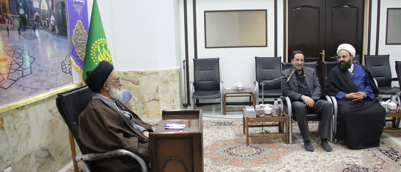 دیدار دکتر افلاطونی رئیس سازمان منابع‌طبیعی کشور با آیت الله سعیدی امام جمعه قم