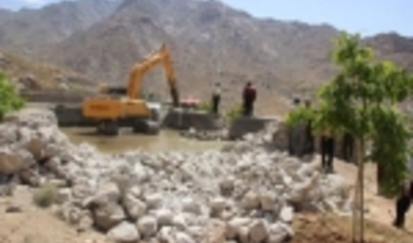 رفع تصرف 12000 مترمربع از اراضی ملی شهرستان تفت