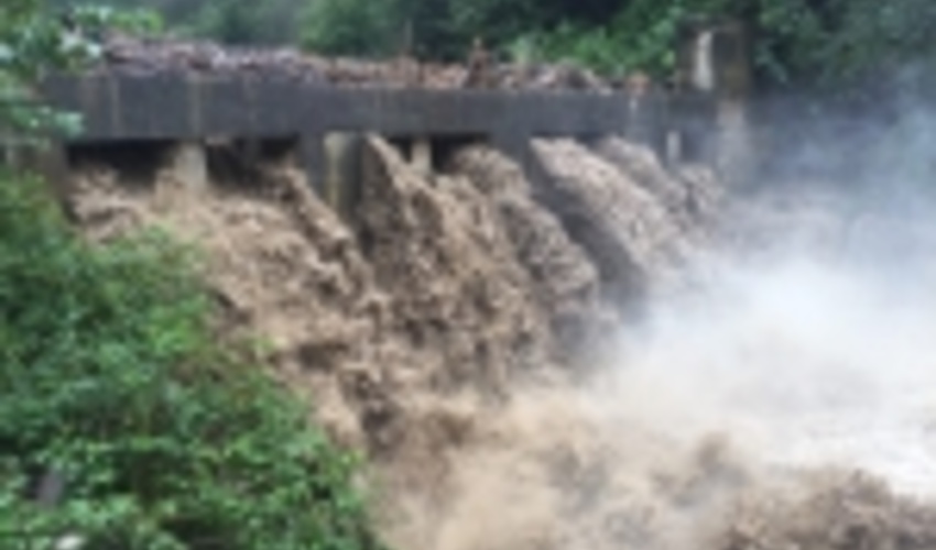 سرشاخه گیر کاظم رود نقش موثری در کنترل سیلاب داشته است 