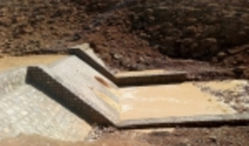 بند آبخیز تنگ سحری در جنوب سمیرم آبگیری شد