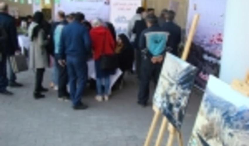 جشن درختکاری در ایوان انتظار میدان ولیعصر(عج) تهران