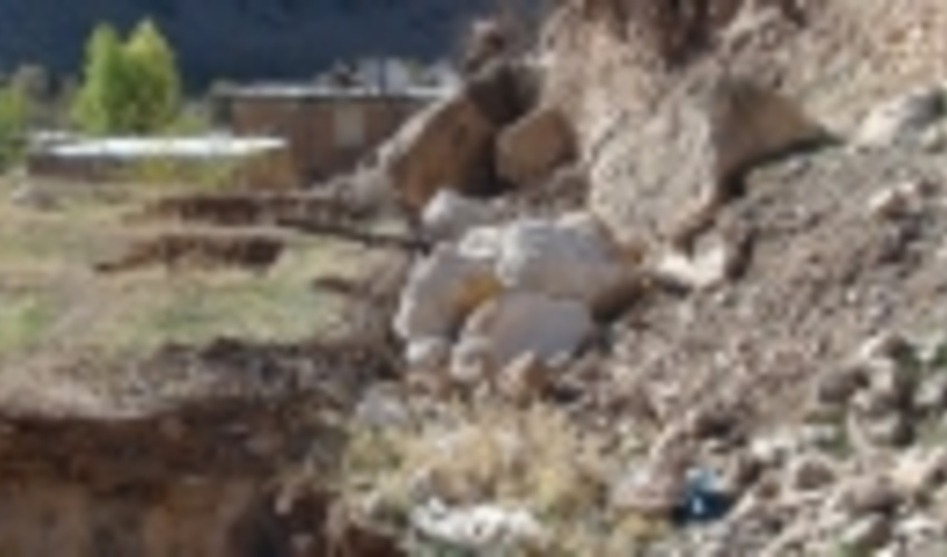 برخی از محورهای گلستان در معرض رانش زمین قرار دارند/ اشباع شدن خاک باعث سست شدن درختان و تخریب جنگل شد 