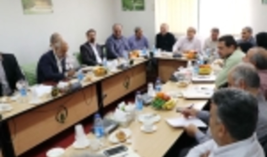 مدیران منابع طبیعی برای مدیریت بوم سازگان جنگل های  زاگرس تشکیل جلسه دادند