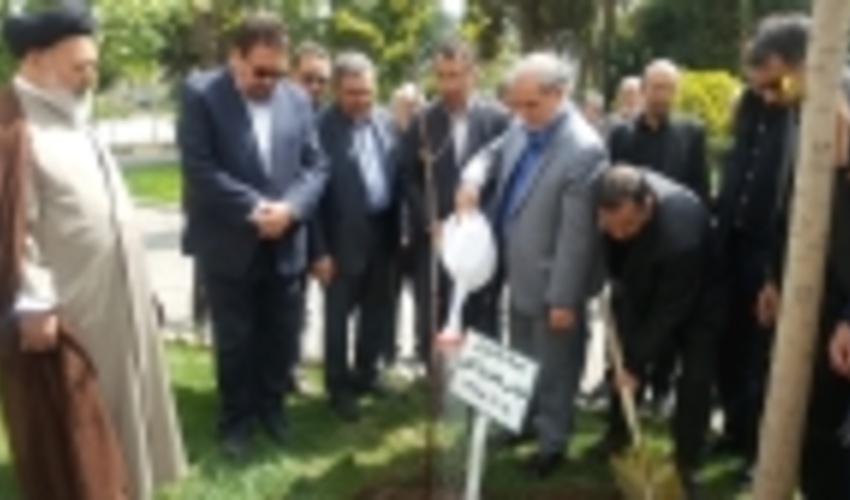 گزارش تصویری / مراسم سومین روز در گذشت شادروان مهندس محمدرضا گنجی