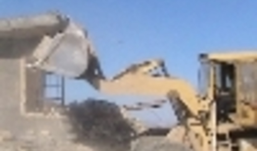 ۱۹هزار متر از اراضی ملی دلیجان رفع تصرف شد