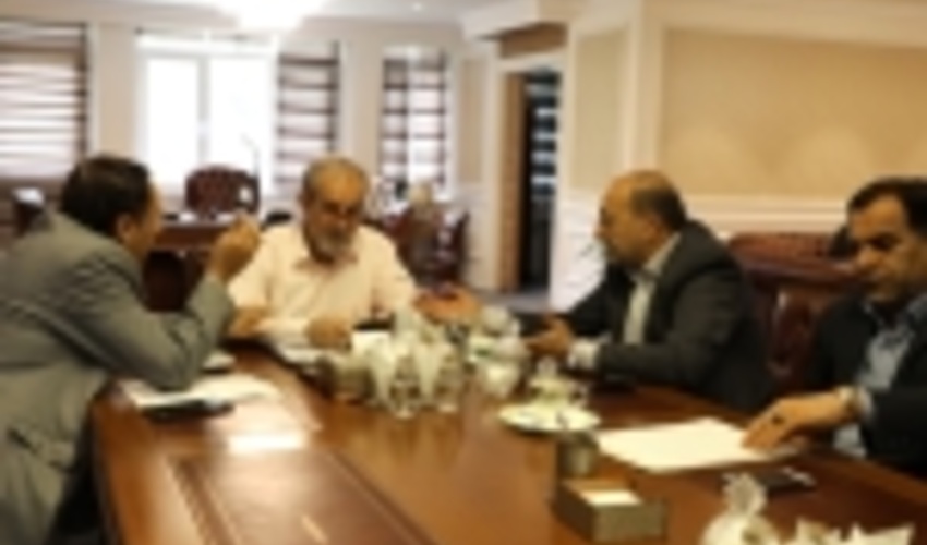 نماینده مردم فارس با رییس سازمان جنگل ها دیدار کرد