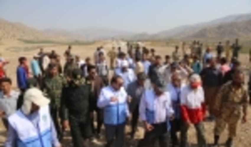 همدلی مردم و مسئولان برای مهار آتش کوهمره فارس