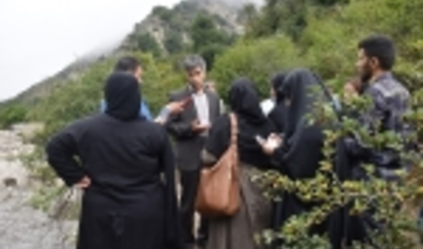 بازدید اصحاب رسانه از پروژه‌های آبخیزداری و نهالستان شهرستان علی‌آباد کتول