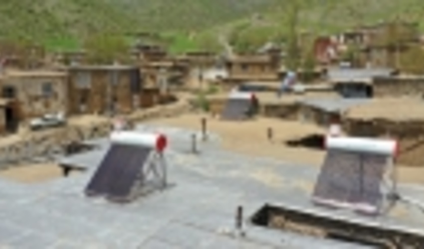 توزیع رایگان ۹۰ دستگاه آبگرمکن خورشیدی در روستاهای کردستان