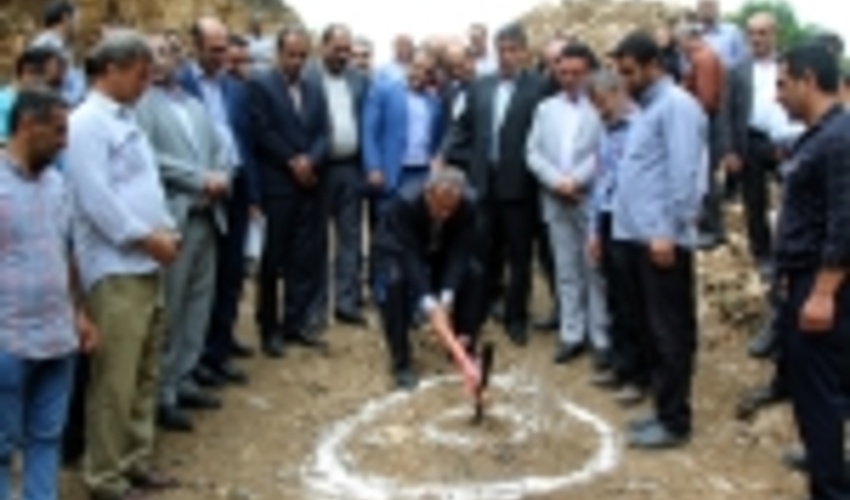 عملیات ساخت بند مشبک سرشاخه گیر در نوشهر آغاز شد 