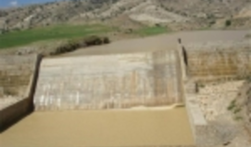 ۶۳ طرح آبخیزداری دهه فجر در ایلام بهره برداری می شود