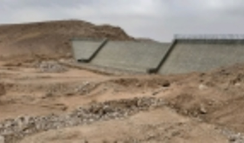 خور و بیابانک قابلیت اجرای ۲۰۰ هزار هکتار طرح آبخیزداری دارد