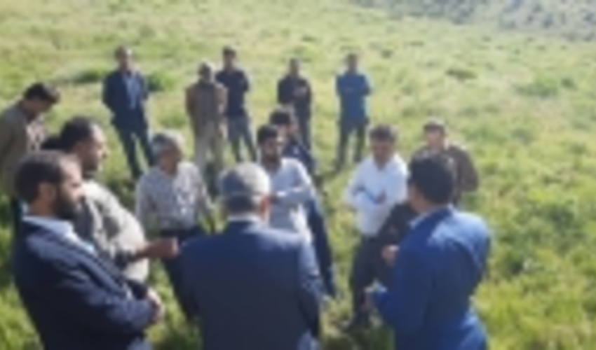  بازدید مسئولان کشوری و استانی از گیاهان دارویی سد تنگ سرخ