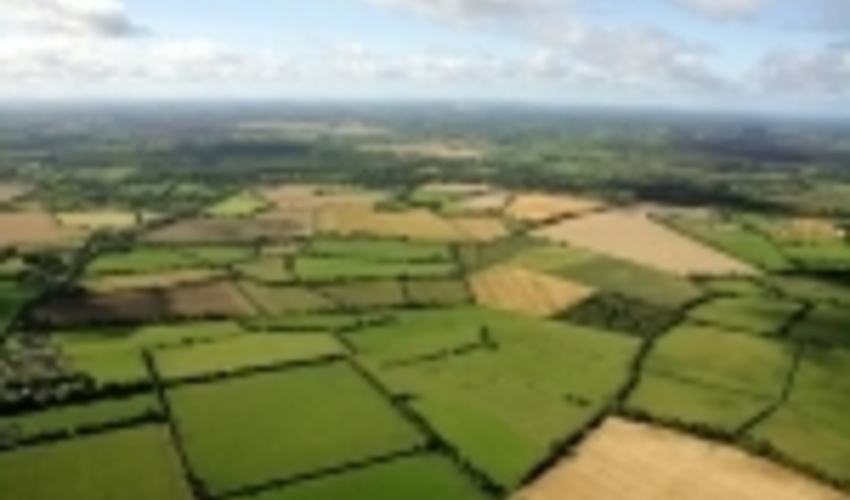 اجرای طرح کاداستر از زمین‌خواری در استان تهران جلوگیری می‌کند