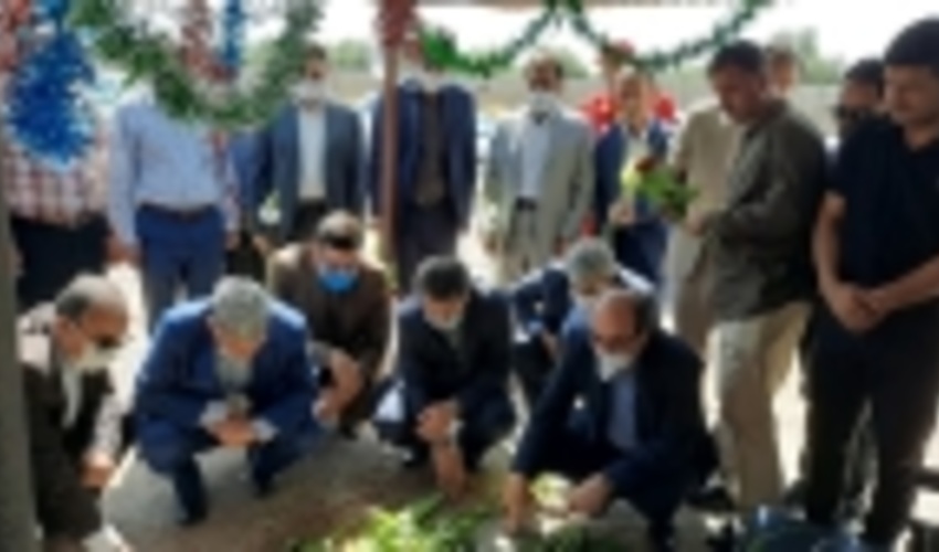 ادای احترام رییس سازمان جنگل‌ها به زنده‌یاد البرز زارعی 