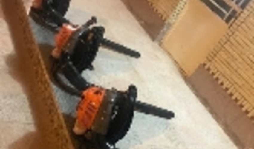 خیّرین لارستانی با خرید ۳ دستگاه دمنده اطفاء حریق دِین خود به طبیعت را ادا کردند.