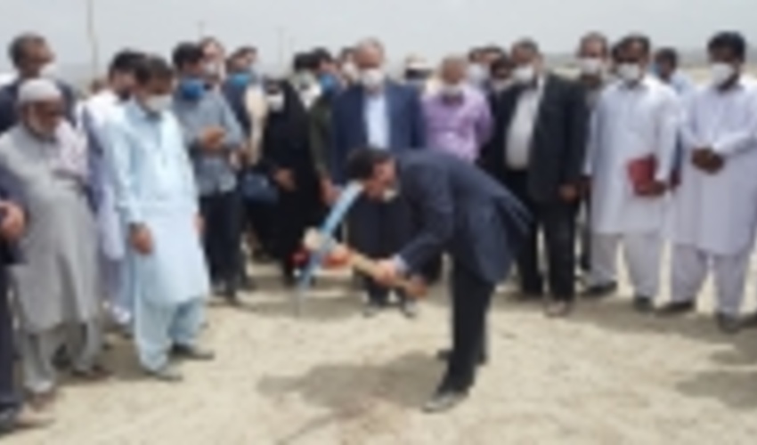 آغاز عملیات مکانیکی جلوگیری از گسترش گالی‌ها در چابهار