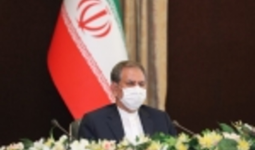 معاون اول رئیس جمهور: توسعه و فرآوری گیاهان دارویی باید یکی از مهمترین طرح‌های اولویت دار اقتصاد مقاومتی باشد