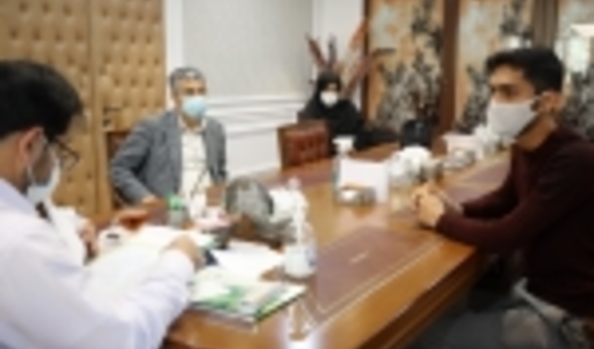 دیدار چهره به چهره رئیس سازمان جنگل ها با مردم