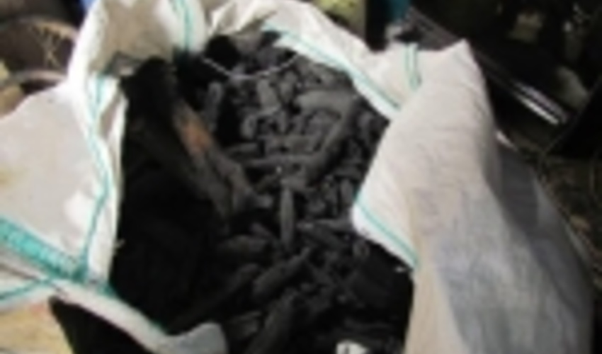 جنوب کرمان/ ۲ کوره تولید زغال غیرمجاز در کهنوج مهندم شد