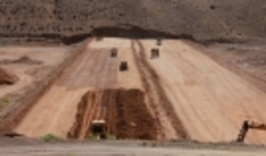 زنجان/ساخت پروژه‌های آبخیزداری برای دشت‌های تشنه «چهرآباد»