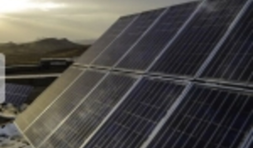 توزیع 141 دستگاه آبگرمکن خورشیدی در مناطق زاگرسی اصفهان 