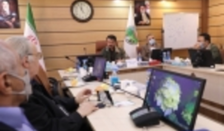 نشست هم اندیشی رییس سازمان جنگل ها با پیشکسوتان منابع طبیعی 