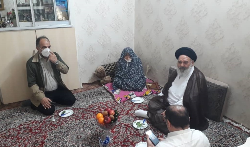 دیدار با خانواده شهید جهادگر و سنگرساز بی سنگر