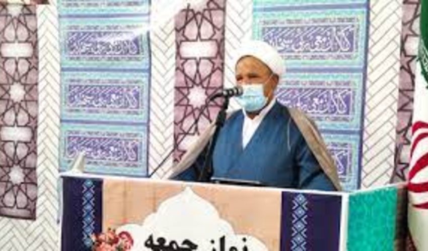 جنوب کرمان/غرس نهال در هفته منابع طبیعی به نام شهدا و سردار دلها