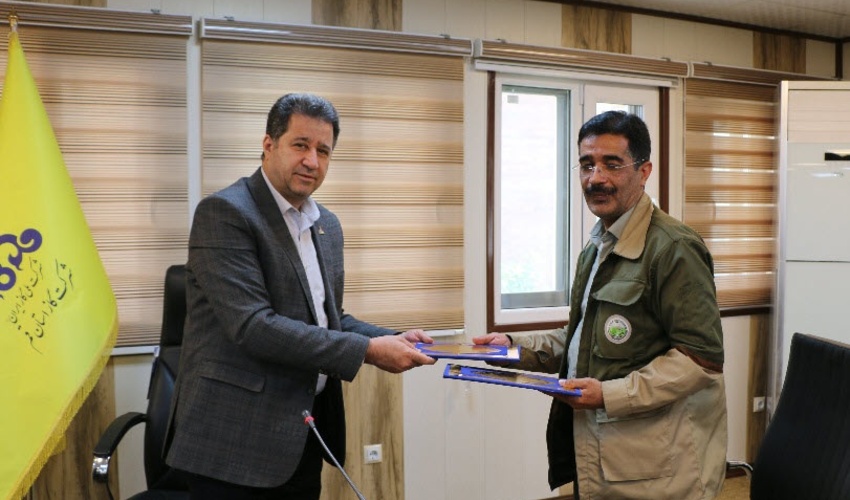 قم/با امضای تفاهم نامه؛شرکت گاز در حفظ و توسعه منابع طبیعی مشارکت می کند.