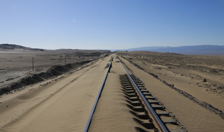 تغییرات آب‌وهوایی و خشکسالی عوامل زیربنایی تشدید طوفان های ماسه ای و گرد و غبار