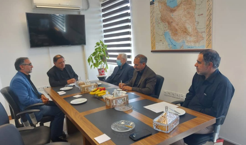 دیدار نماینده مردم تویسرکان در مجلس شورای اسلامی با مدیرکل منابع طبیعی استان همدان