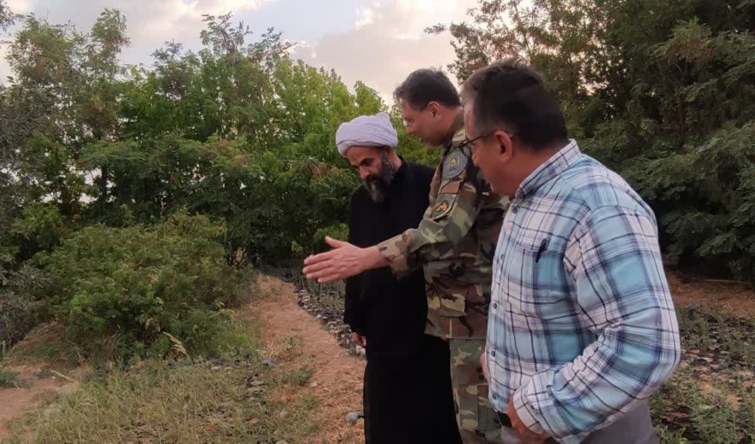  بازدید مسئول حوزه نمایندگی ولی فقیه سازمان منابع طبیعی از طرح های استان قزوین 