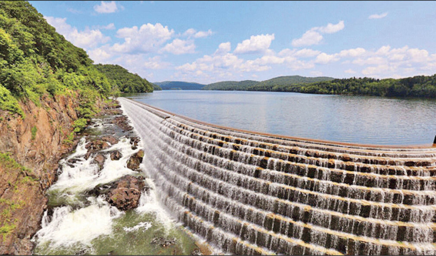 طرح های تحولی وزارت جهاد کشاورزی در حوزه های آب و خاک و آبخیزداری اجرایی می شود