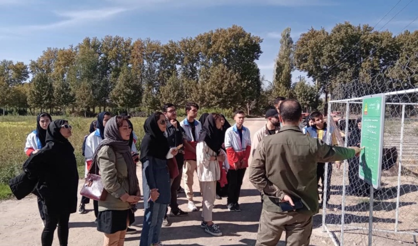 البرز/ برگزاری تور آموزشی-ترویجی آشنایی با گیاهان دارویی و طرح مردمی کاشت یک میلیارد درخت