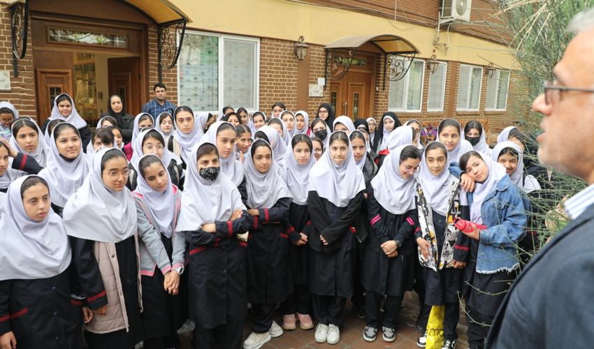 گزارش تصویری/بازدید دانش آموزان همیار طبیعت از موزه منابع طبیعی