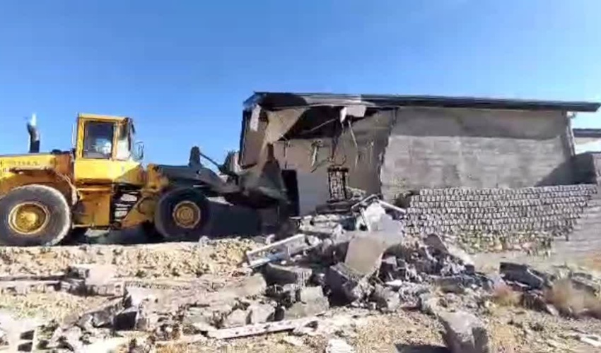 تهران/رفع تصرف ۴۲۴ مترمربع از اراضی ملی منابع طبیعی شهرستان دماوند