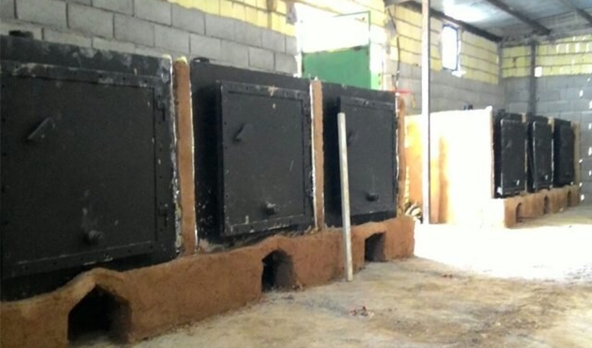 تخریب کوره‌های زغال در منطقه جنگلی فیروزآباد کرمانشاه