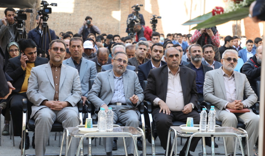 گزارش تصویری/آغاز رسمی طرح مردمی کاشت یک میلیارد درخت و هر مدرسه یک نهالستان