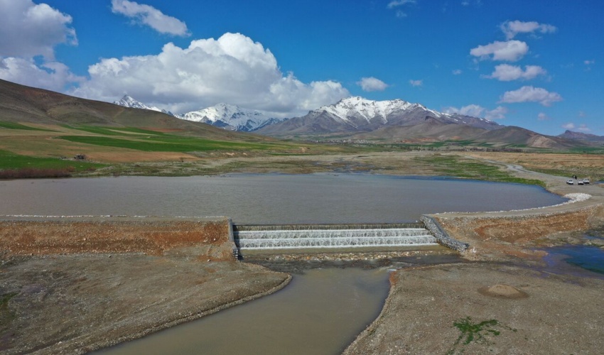 مطالعات آبخیزداری در ۳۰۰ هزار هکتار از اراضی اصفهان در حال اجراست