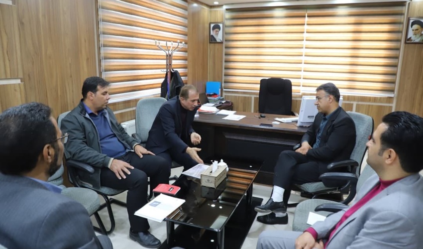 مرکزی/ اعلام آمادگی شرکت ایرالکو در اجرای طرح مردمی کاشت یک میلیارد درخت