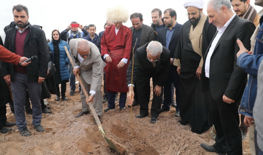 گزارش تصویری/ مراسم روز ملی درختکاری و آغاز هفته منابع طبیعی و آبخیزداری