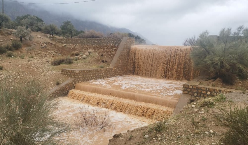 طی بارندگی اخیردر فارس؛ جمع آوری 60 میلیون مترمکعب آب در سازه های آبخیزداری فارس