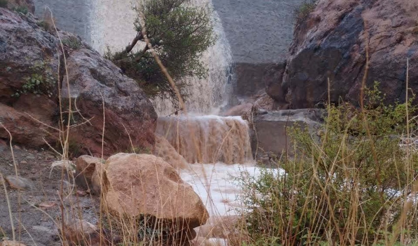 خراسان رضوی/ در پی بارندگیهای اخیر؛ سرریز بندسنگی ملاتی گوهردشت گناباد