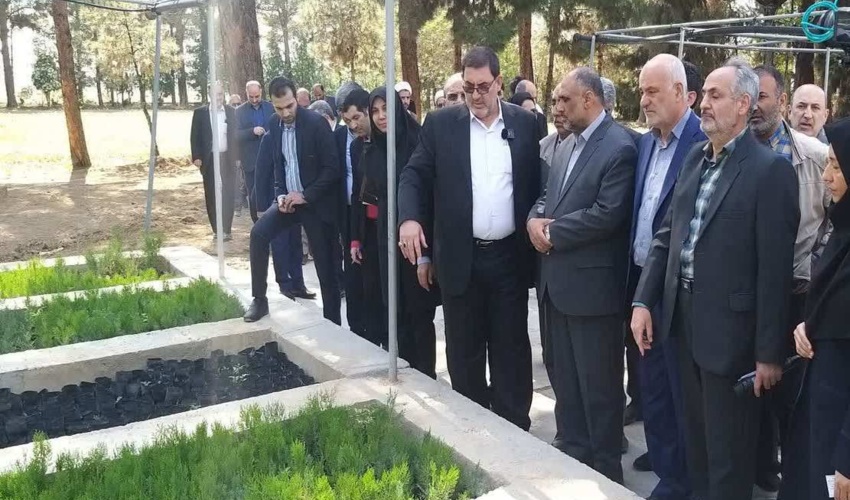 تاکید وزیر جهاد کشاورزی بر اجرای کاشت یک میلیارد درخت
