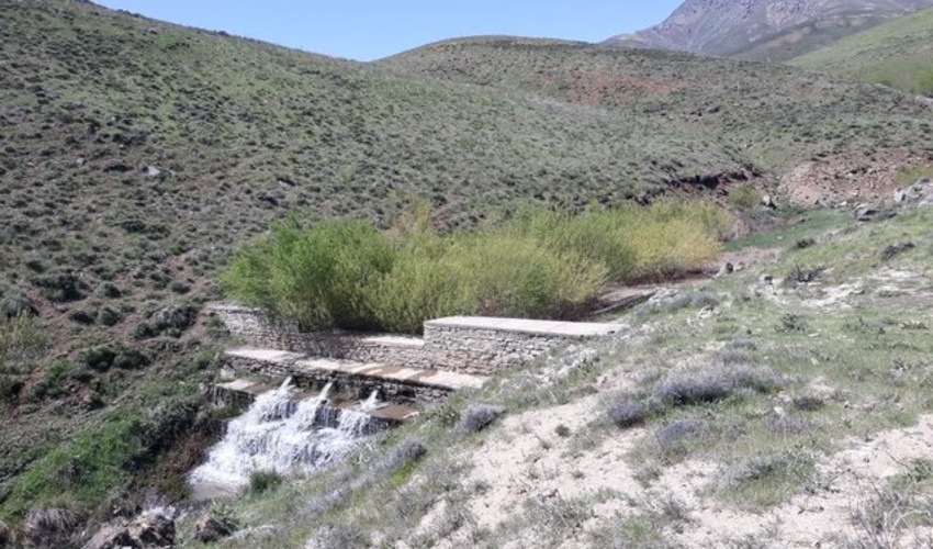 همدان/ وجود 1351 سازه کوچک و بزرگ آبخیزداری در بهار