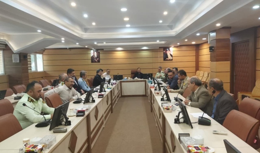 بررسی عوامل موثر در حفظ منابع طبیعی با حضور فرماندهان نیروهای نظامی و انتظامی 