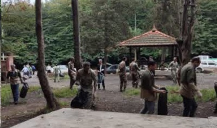 گلستان/ پویش پاکسازی و جمع آوری زباله های پارک جنگلی کبودوال با حضور نیروهای منابع طبیعی