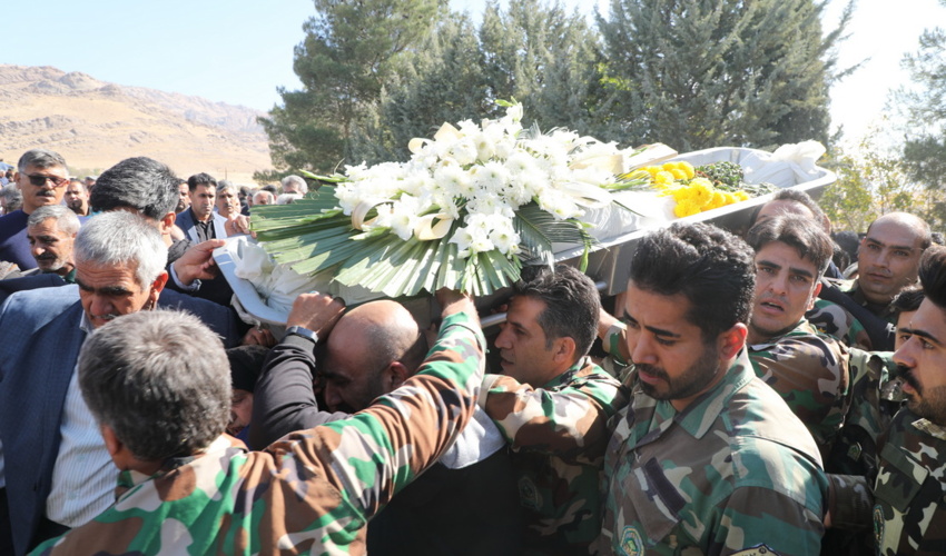 گزارش تصویری/ تشییع و خاکسپاری مدافع حریم طبیعت؛ زنده یاد مصطفی عبدالهی