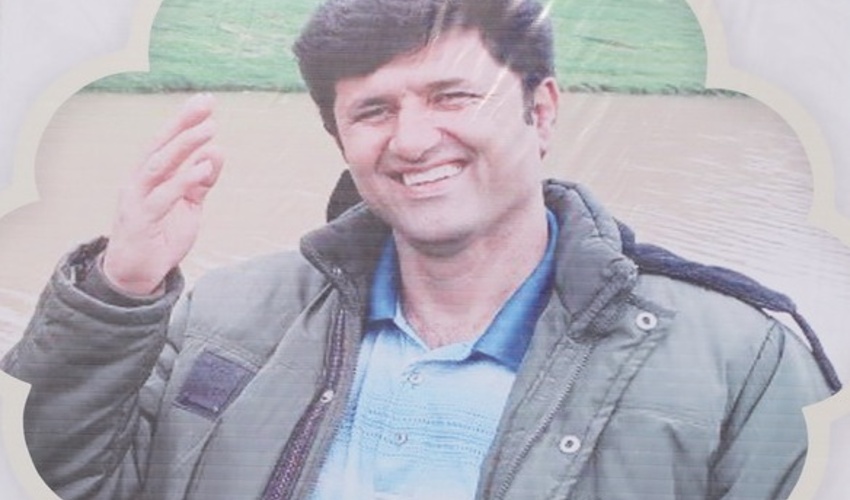 من زندگیم را فدای درخت کردم‌ تا درخت بماند 